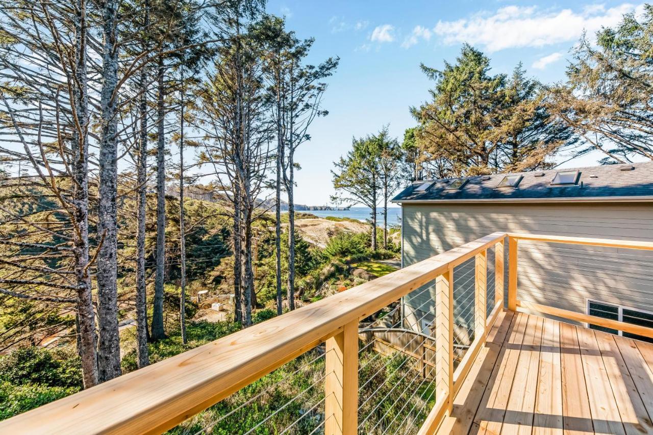 Yaquina Lighthouse View Beach Home Newport Exterior foto
